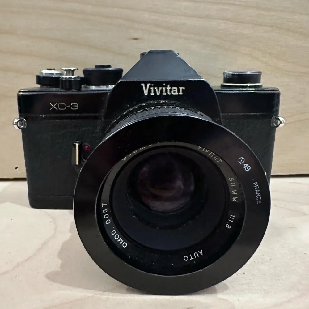 Vivitar XC-3 35mm Film Camera with 50mm F/1.8 & 135mm Lens Untested With Filter